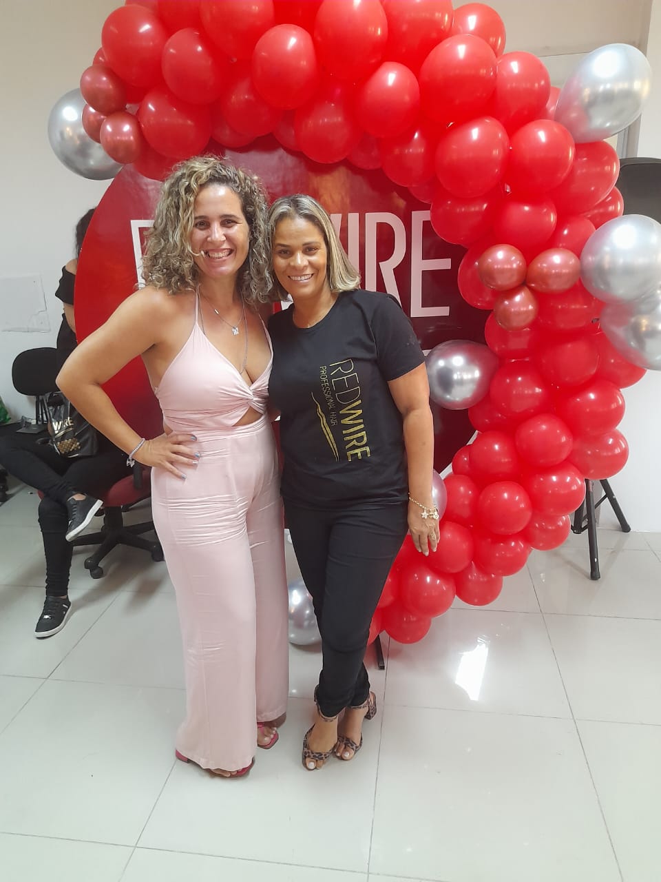 Eva Miliane Profissional Hair